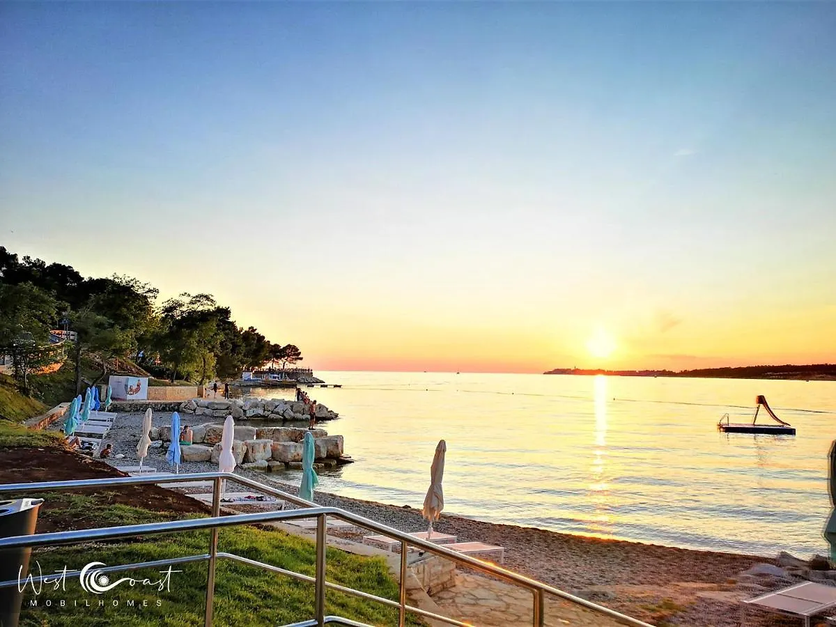 Holiday park West Coast Mobilhome With Xxl Terrace Tar-Vabriga
